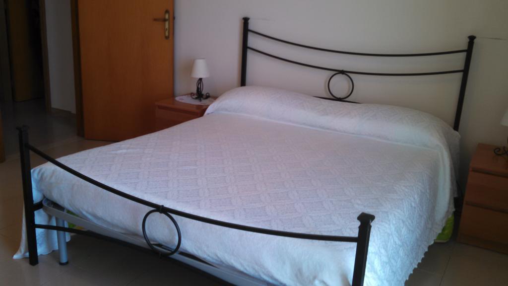 Joanne B&B Canicattini Bagni Eksteriør bilde